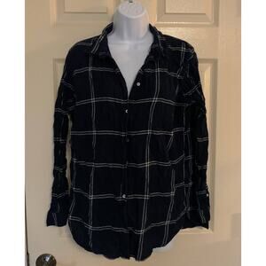 H&M Plaid Blue and White Flannel Button Up